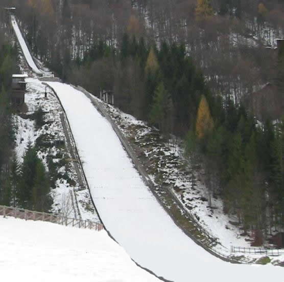 play Ski Jumping Planica