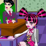 play Monster High Fun Makeover