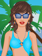 play Trendy Beach Dress Up