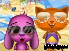 play Toto And Sisi At The Beach
