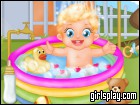 play Baby Lizzie Outdoor Bathing