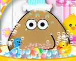 play Pou Takes A Shower