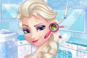 play Elsa Ear Doctor