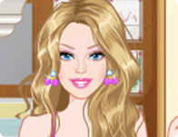 play Barbie Harvard Princess Dressup