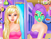 play Twin Barbie At Salon