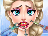 play Elsa Tooth Injury