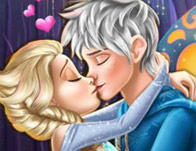 play Elsa Kissing Jack Frost