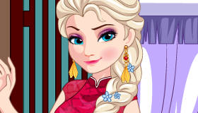 play Elsa In China Dress Up