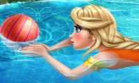 play Elsa: Swimming Pool