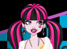 Trendy Draculaura Dressup