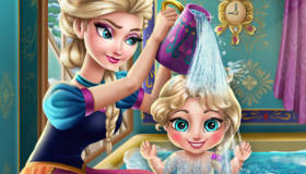 play Elsa Baby Wash