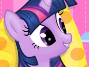 play Twilight Sparkle Pregnant Kissing