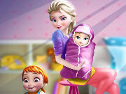 play Elsa And The New Born Baby