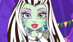 play Monster High Cosplay