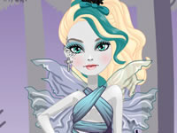 play Faybelle Thorn Dress-Up