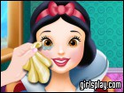 play Snow White Eye Treatment