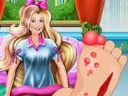 play Barbie Foot Check-Up