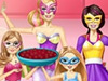 Barbie Family Cooking Berry Pie