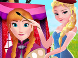 play Elsa Painting Anna Kissing