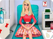 play Barbie In The Ambulance
