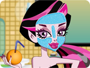 play Draculaura Great Makeover