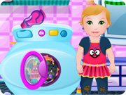 play Baby Juliet Washing Clothes