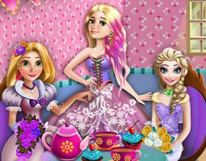 play Bridesmaids Magic Tea Party