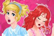 play Ariel And Cinderella College Rush