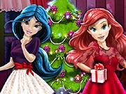 play Disney Princesses Christmas Tree