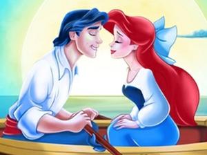 play Ariel Story