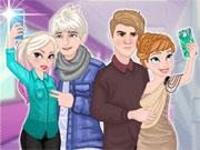 play Frozen Couples Selfie Battle