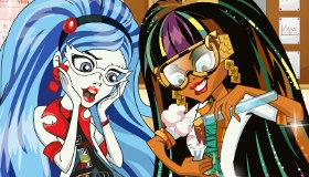 play Monster High Academy