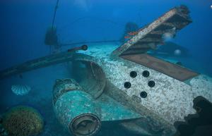 Firstescape Underwater Airplane Escape