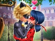 Ladybug Miraculous Kiss