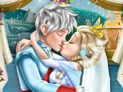 Ice Queen Wedding Kiss