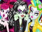 play Monster High Vs. Disney Princesses Instagram Challenge