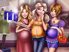 play Disney Pregnant Selfie