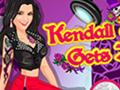 Kendall Jenner Gets Inked