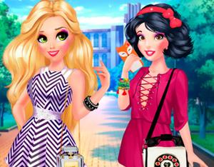 play Princesses Fashion Hunters