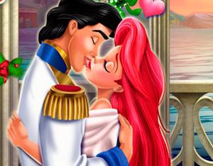 Mermaid Princess Mistletoe Kiss