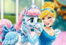 play Cinderella Pony Palace