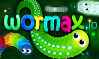 play Wormax Io
