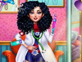 play Superhero Doctor - Free Game At Playpink.Com