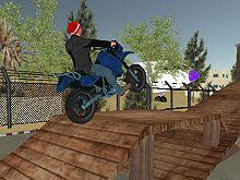 play Tricky Motorbike Stunt 3D