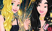 play Princesses Festive Winter Looks