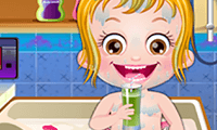 play Baby Hazel: Royal Bath