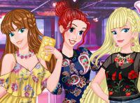 play Spotlight On Princess: Sisters’ Fashion Tips