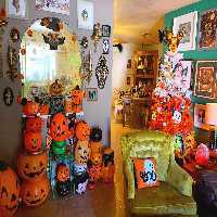 play Fun Scary Spooky Halloween House