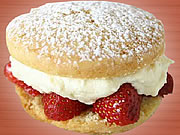 play Strawberry Shortcake