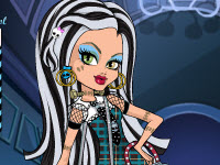 play Monster High – Frankie Stein